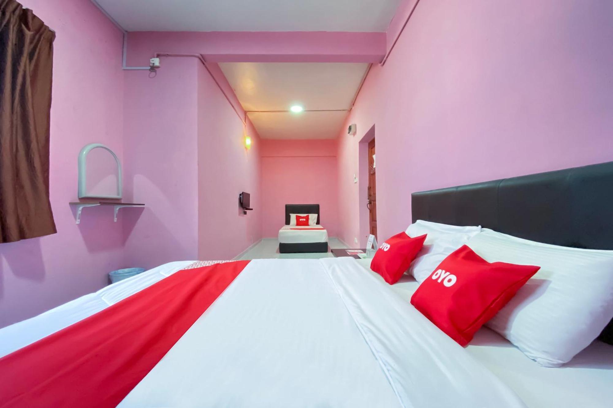 Coop Hotel Kangar Extérieur photo