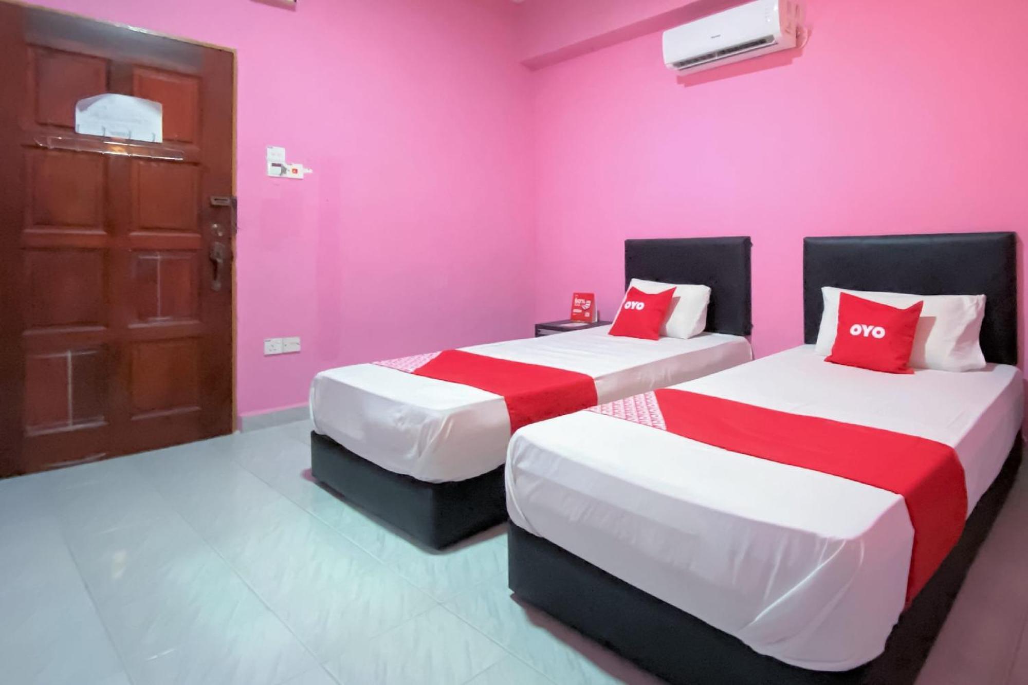 Coop Hotel Kangar Extérieur photo