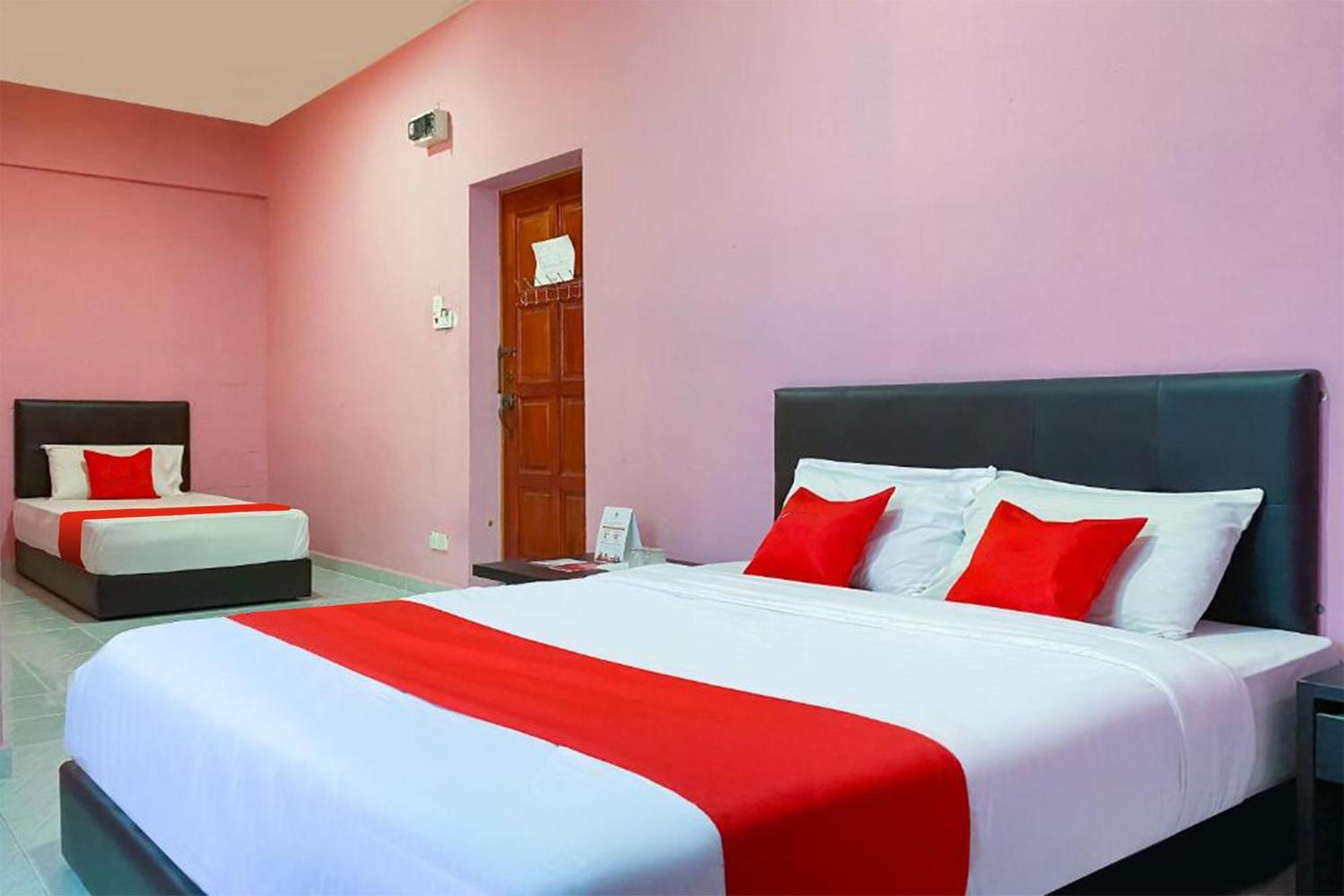 Coop Hotel Kangar Extérieur photo